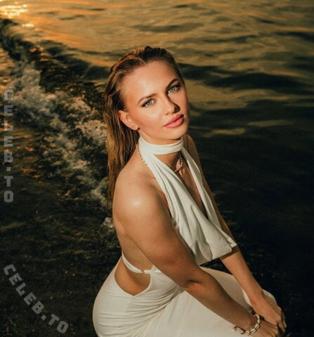 Feline.trd nude photo 11