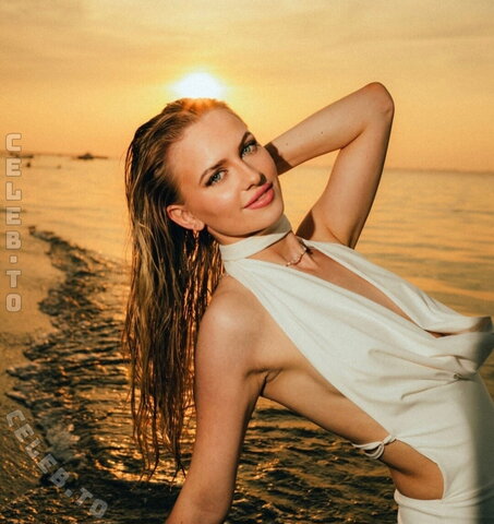 Feline.trd nude photo 10
