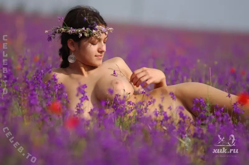 Femjoy nude photo 10