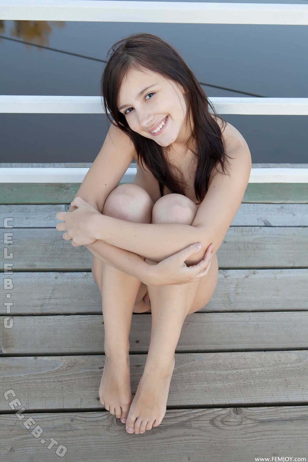 Femjoy nude photo 12