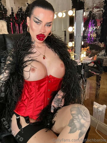 FetischBarbie nude photo 9