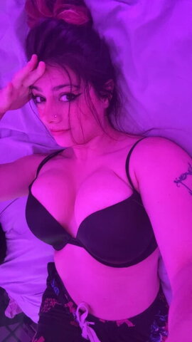 FG-EMS nude photo 29