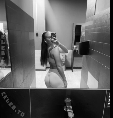 Filippavaneijk nude photo 56