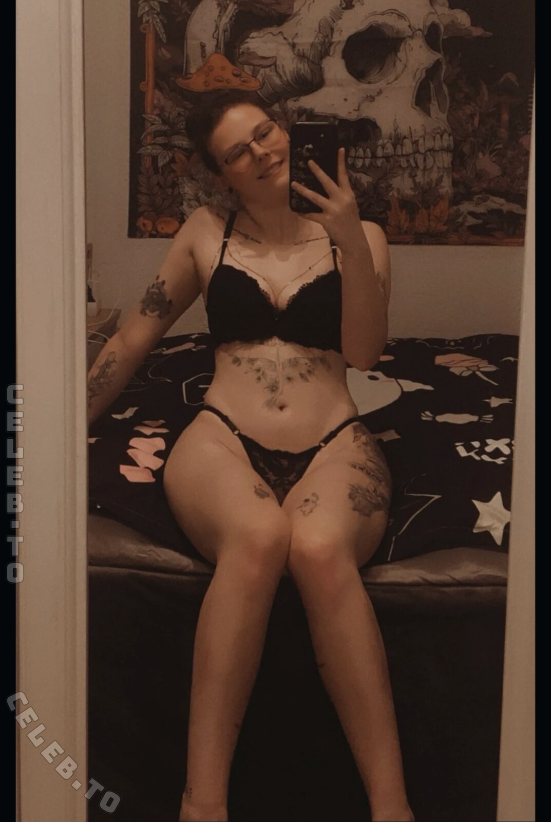 Finejose nude photo 1