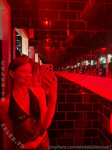 Fiona Ballerina – 📣Dear OnlyFans team - if you are reading this, Im NOT a minor!!!📣 ⬇️⬇️⬇️ I might not be the best at…