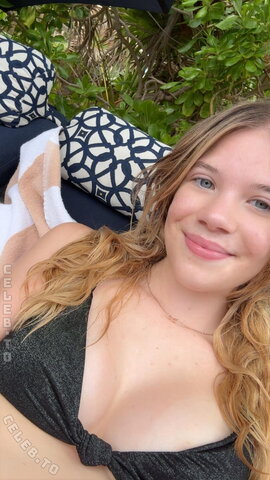 Fiona Ballerina nude photo 18