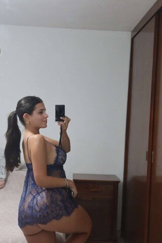 Fiona Grappin nude photo 13