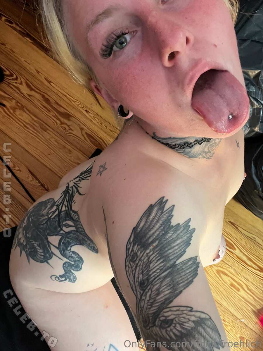 fionafroehlich nude photo 5