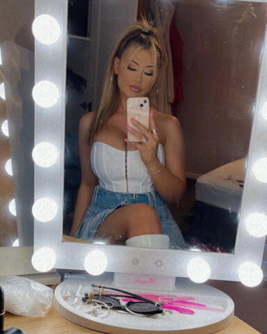 fionawiley.xo nude photo 42