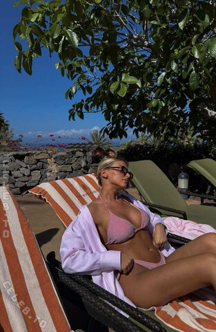 Fit.bernaa nude photo 4