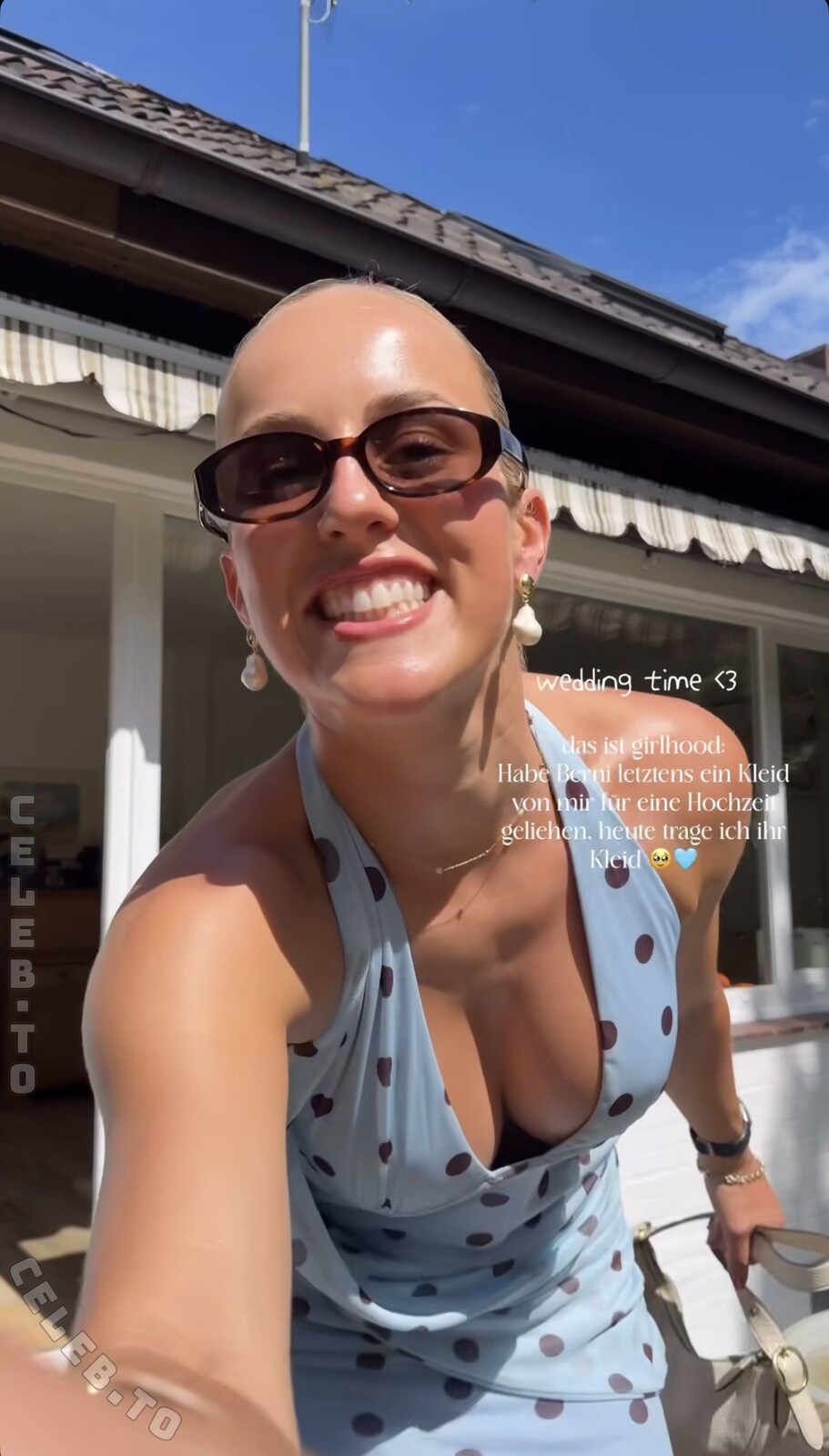 fitmitdebbs nude photo 4