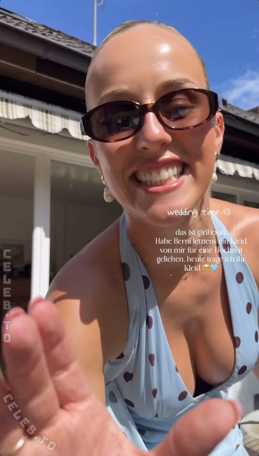 fitmitdebbs nude photo 5