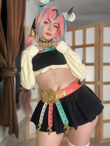Flaiveth Cosplay nude photo 1