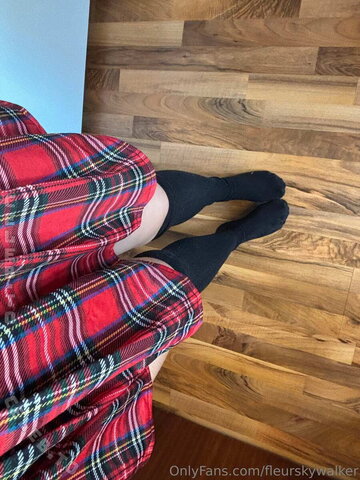 FleurSkywalker nude photo 18