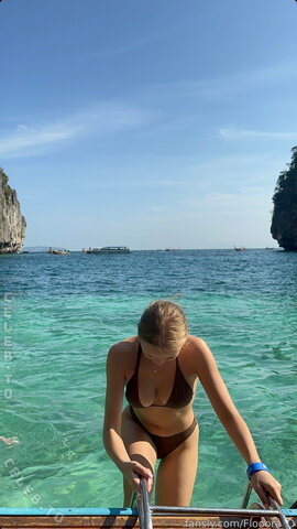 Flooora_O nude photo 62