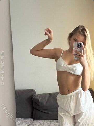 Flooora_O nude photo 58