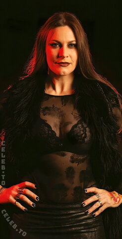 Floor Jansen nude photo 3