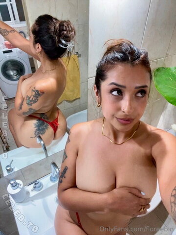 Flore 🤍 nude photo 15