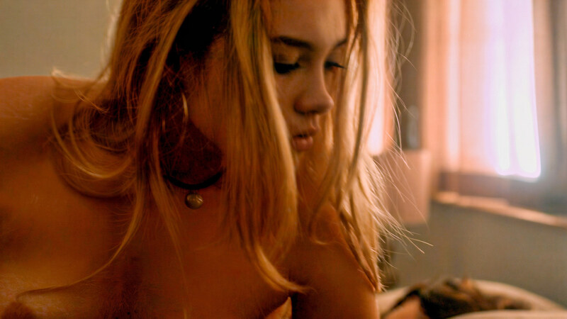 Florence Pugh nude photo 7