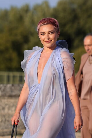 Florence Pugh nude photo 81