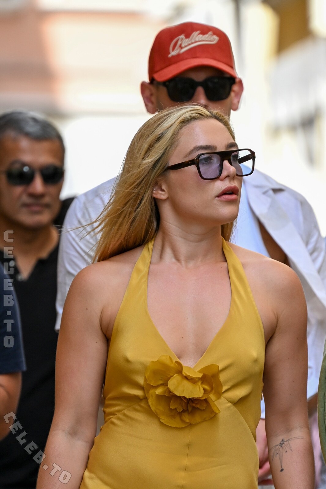 Florence Pugh nude photo 5