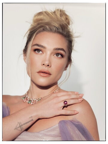 Florence Pugh nude photo 28