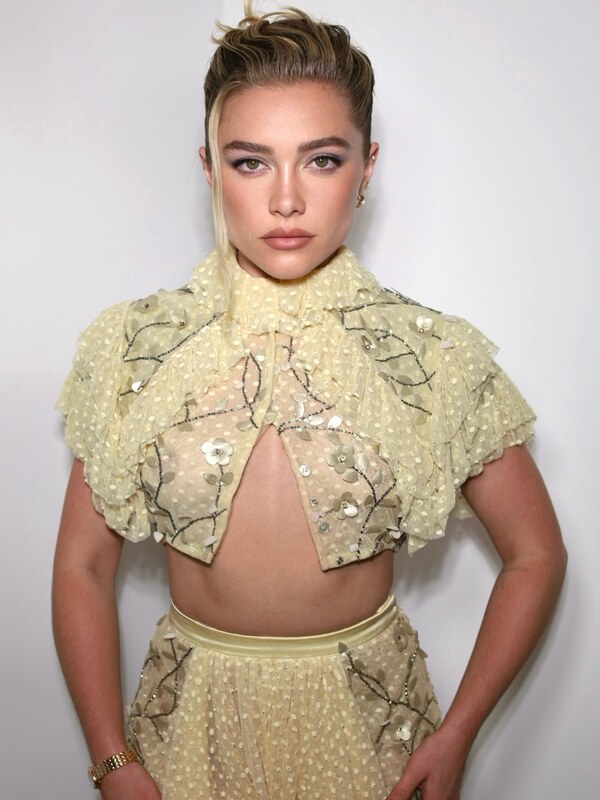 Florence Pugh nude photo 2