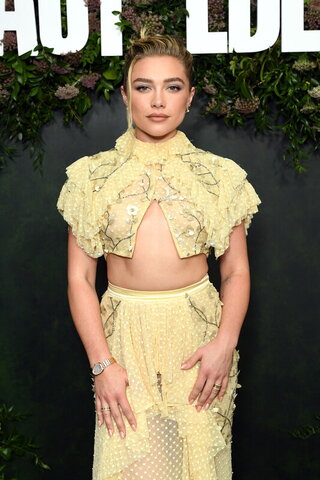 Florence Pugh nude photo 14