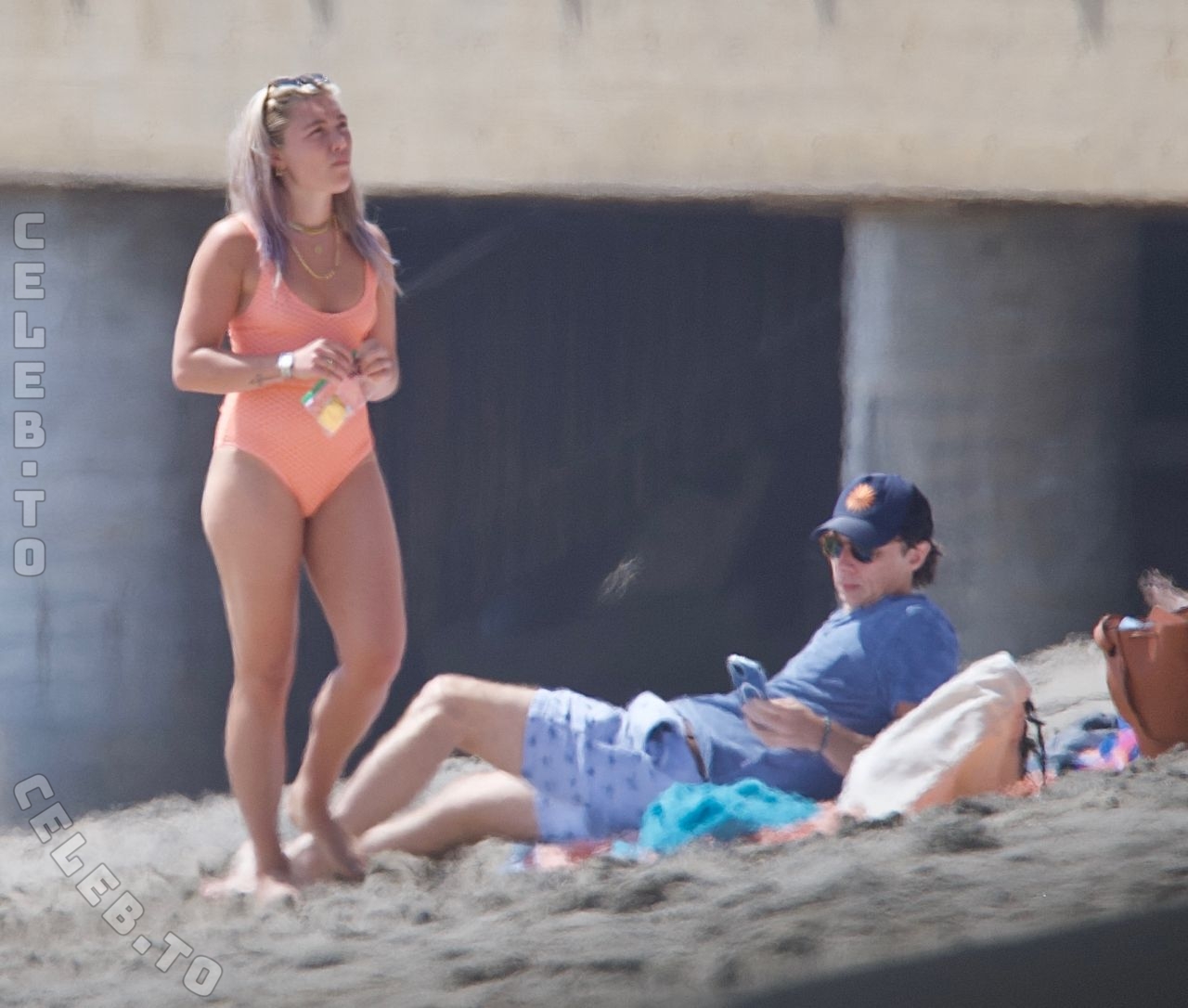 Florence Pugh nude photo 7