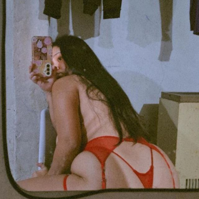Florencia Olmos Diaz nude photo 15