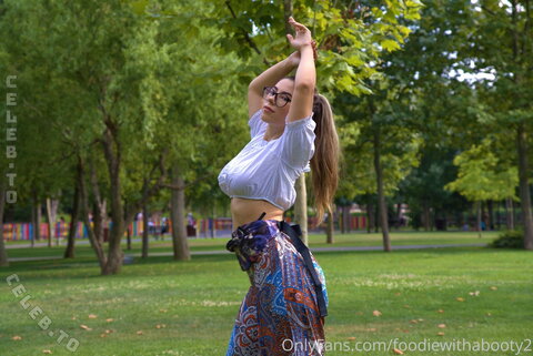 Foodiewithabooty2 nude photo 226