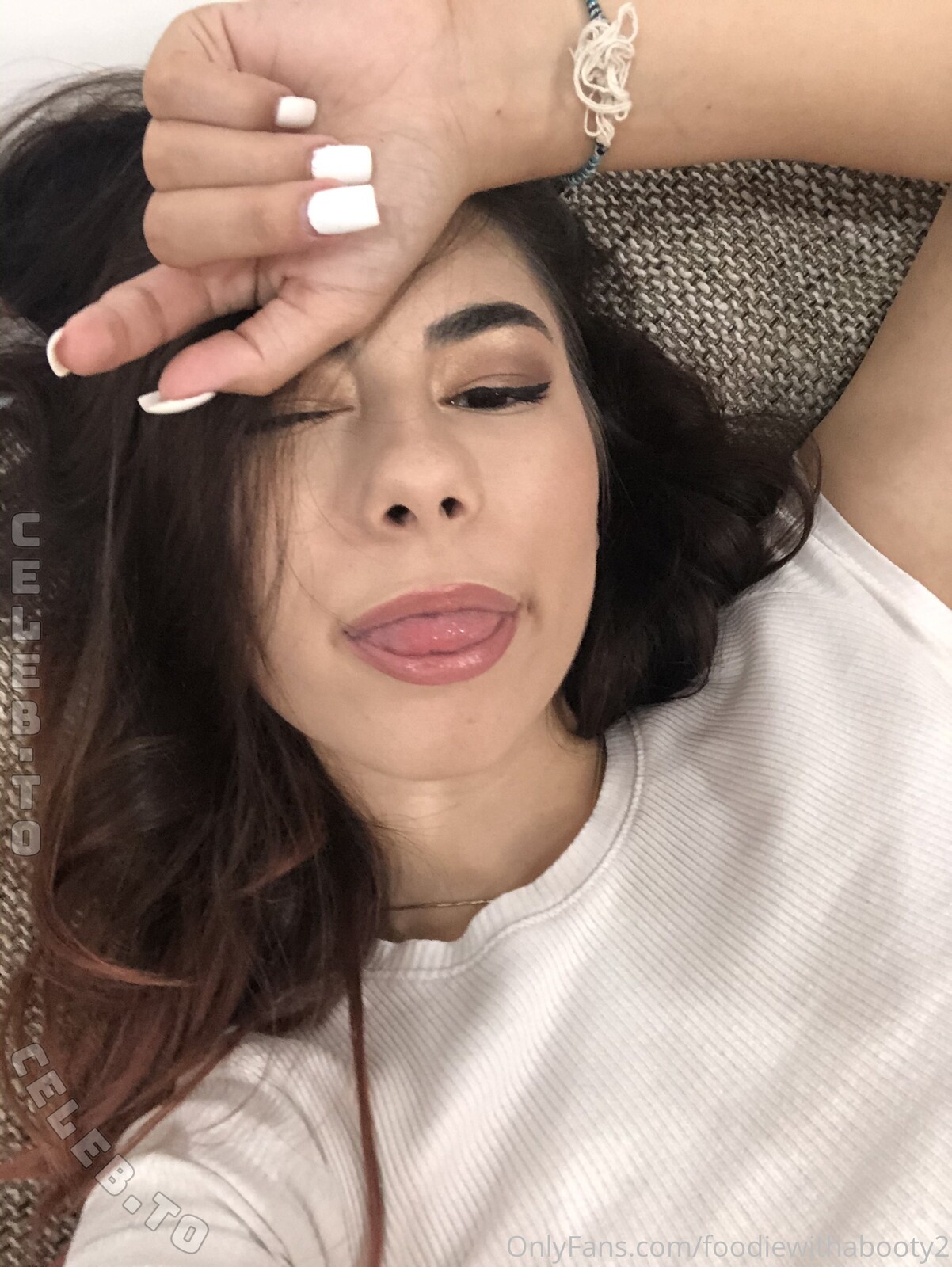 Foodiewithabooty2 nude photo 8