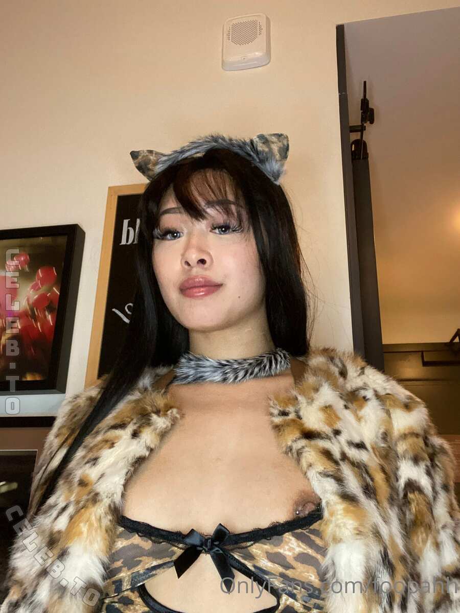 Foopahh nude photo 13
