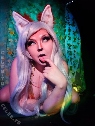 Formativespice nude photo 9