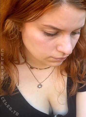 FormulaLena nude photo 1
