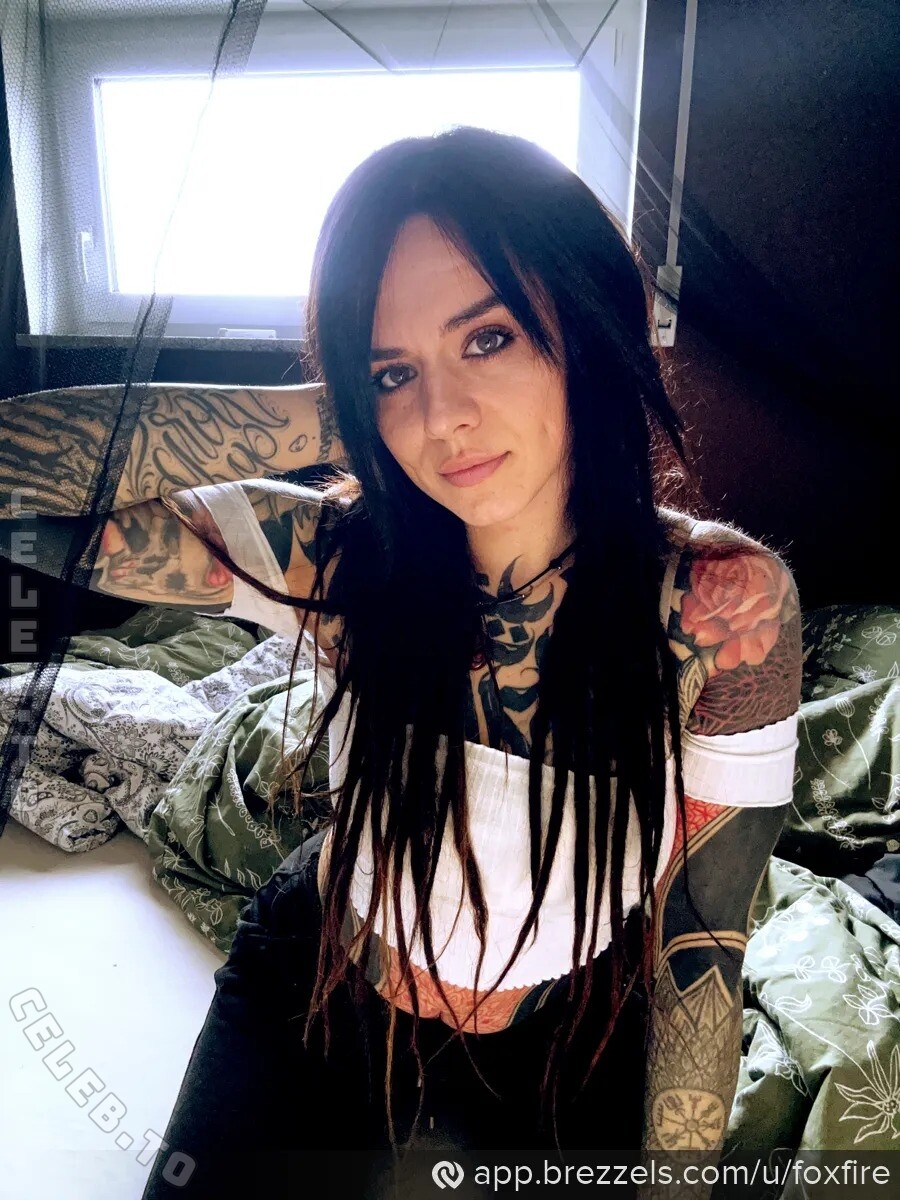 _Fox.Fire_ nude photo 12