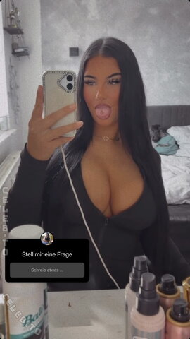 foxyone.offziell nude photo 98