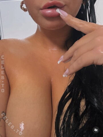 foxyone.offziell nude photo 101