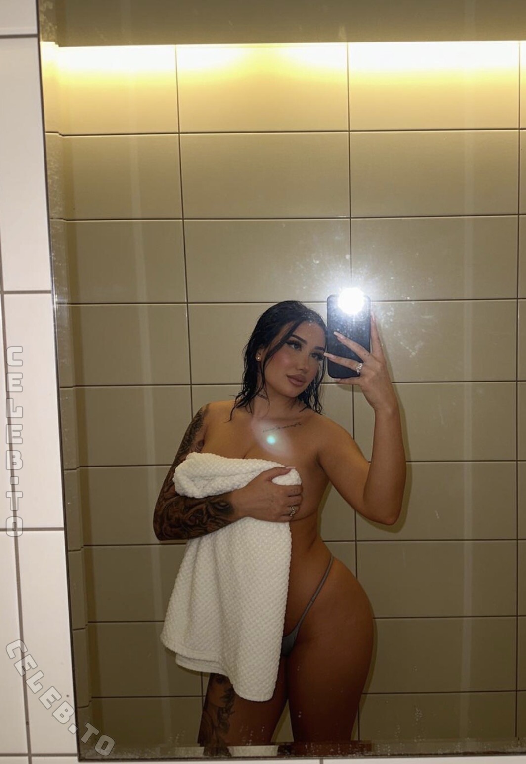 Francesca Brinley nude photo 1