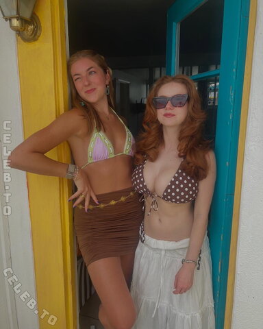 Francesca Capaldi nude photo 4