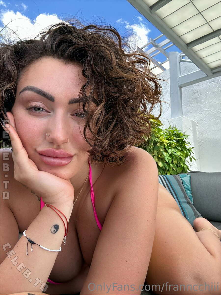 Franncchii nude photo 5