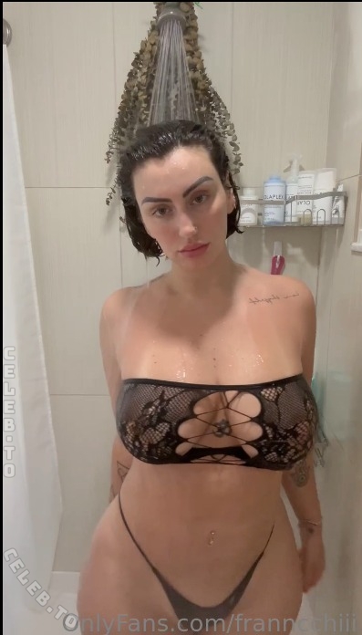 Franncchii nude photo 1