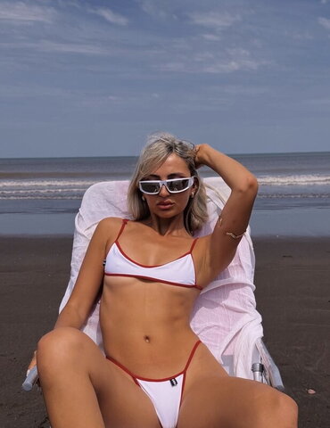 Frany Perez nude photo 1