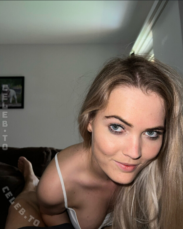 franzi_bl nude photo 2