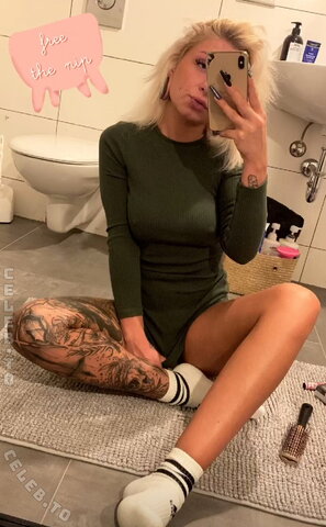 Franziska Kilz nude photo 12
