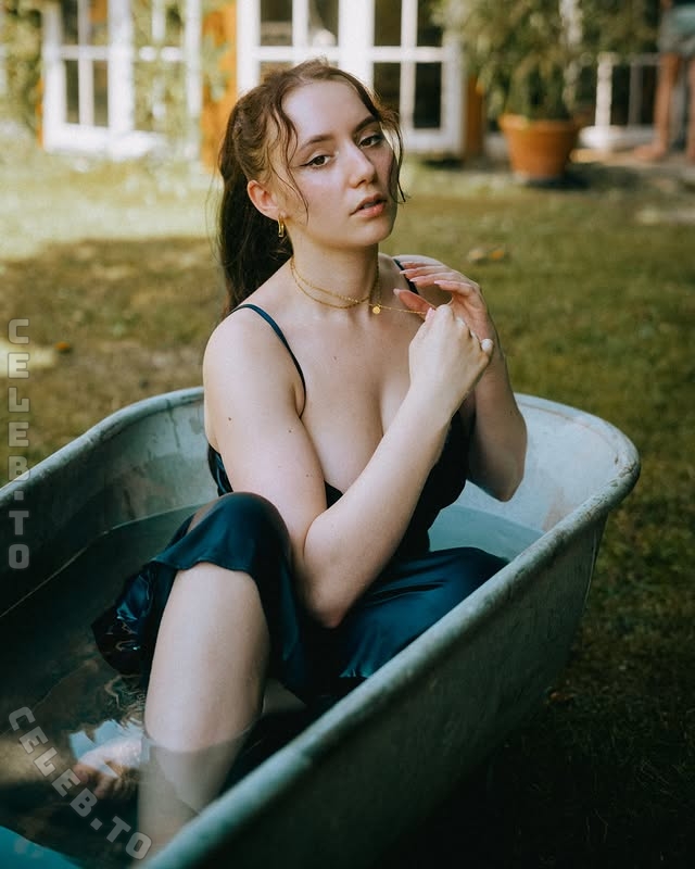_franzisunshine nude photo 5