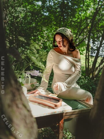 _franzisunshine nude photo 13