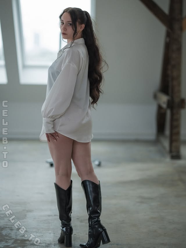 _franzisunshine nude photo 6