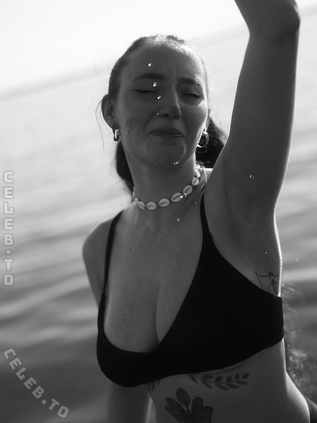 _franzisunshine nude photo 10
