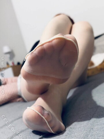 fraoulaa00 nude photo 57